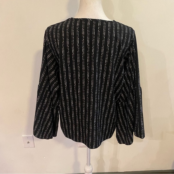 Anthropologie Lavender Field Striped Bell Sleeve Blouse With Front Tie Size L - Picture 6 of 9